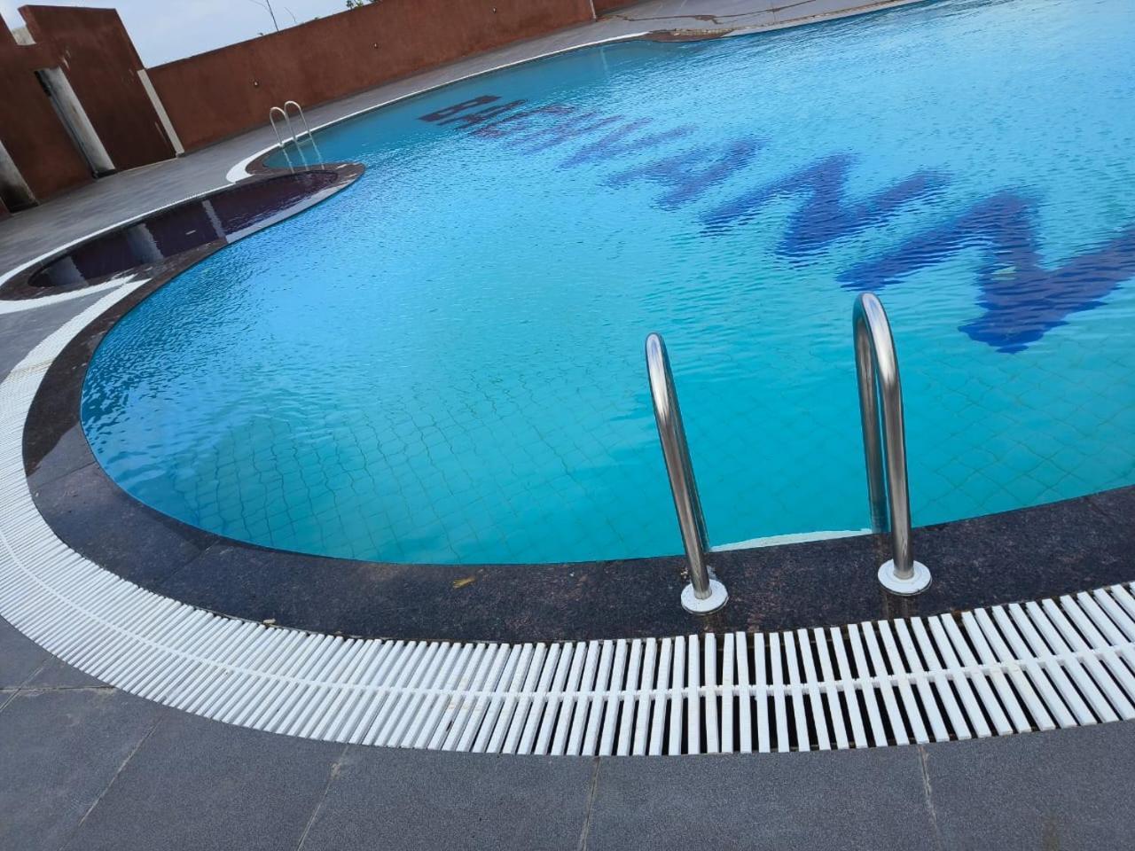Kolāra Baghvann Jungle Resort מראה חיצוני תמונה
