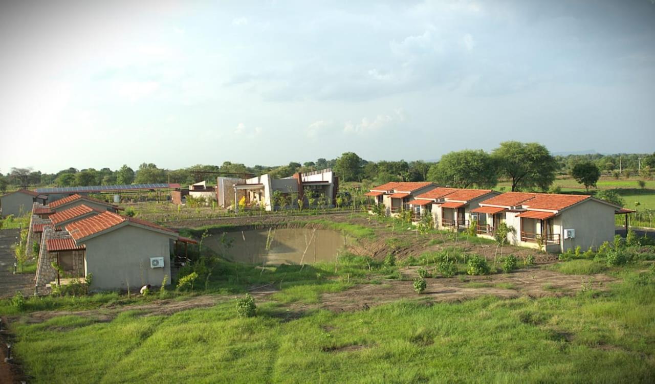 Kolāra Baghvann Jungle Resort מראה חיצוני תמונה